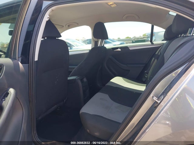 3VW2B7AJ9HM354995 Volkswagen Jetta 1.4t S