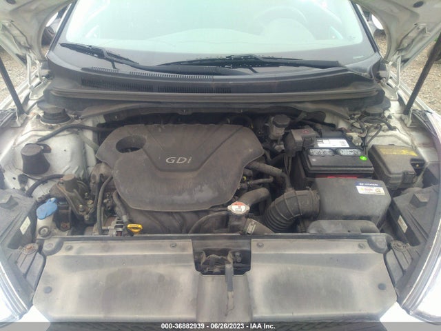 Hyundai VELOSTER 2016 KMHTC6AD6GU265982 Image 10