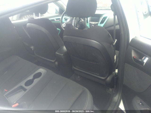 Hyundai VELOSTER 2016 KMHTC6AD6GU265982 Image 8