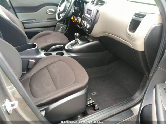 KNDJN2A25G7323575 KIA Soul Base