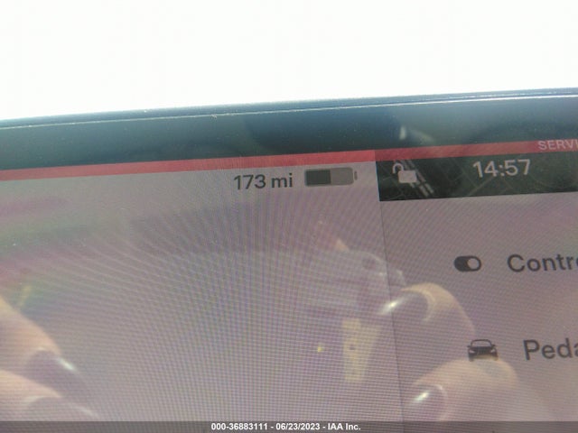 5YJYGDEE9MF243081 Tesla Model Y Long Range