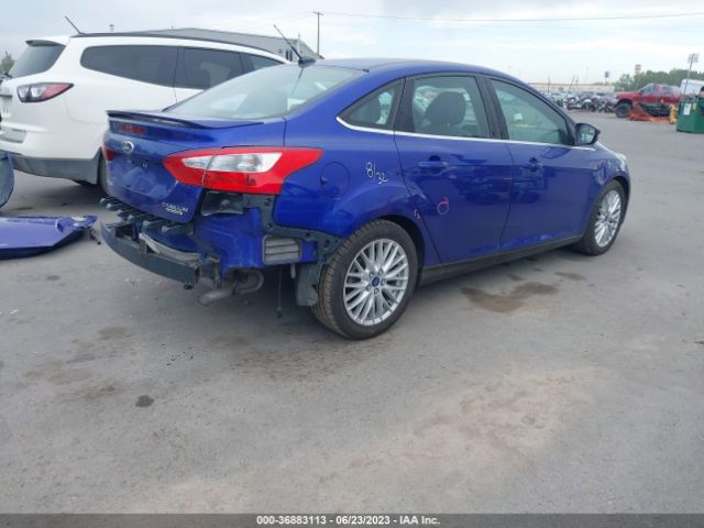 1FADP3J27EL300242 Ford Focus Titanium