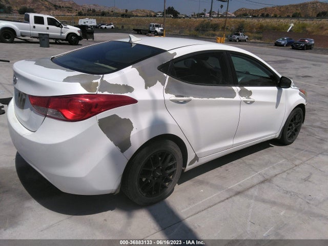 2013 HYUNDAI ELANTRA GLS VIN: 5NPDH4AE7DH292735