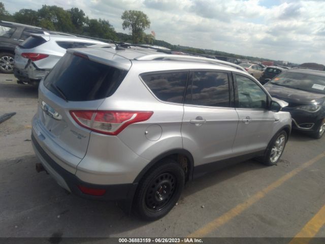 1FMCU9J9XEUD50458 Ford Escape Titanium