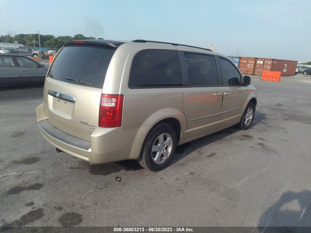 2010 DODGE GRAND CARAVAN SXT VIN: 2D4RN5D10AR496971