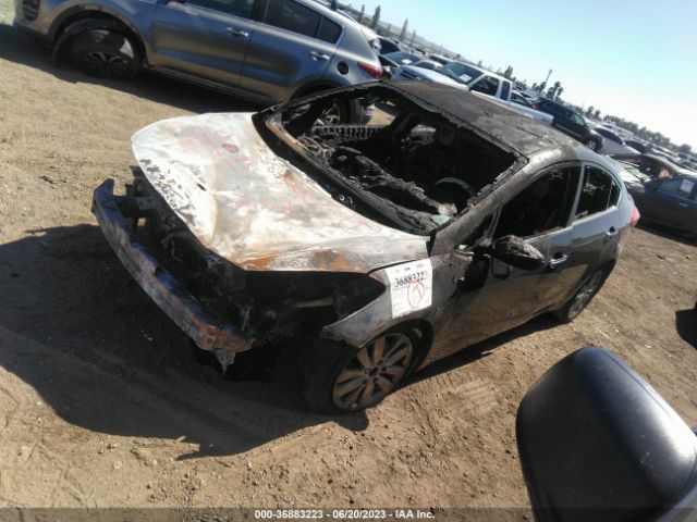 KNAFX4A80E5108143 KIA FORTE EX