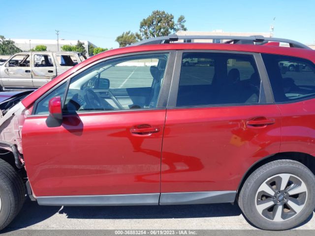 JF2SJAGC7HH429968 Subaru Forester Premium
