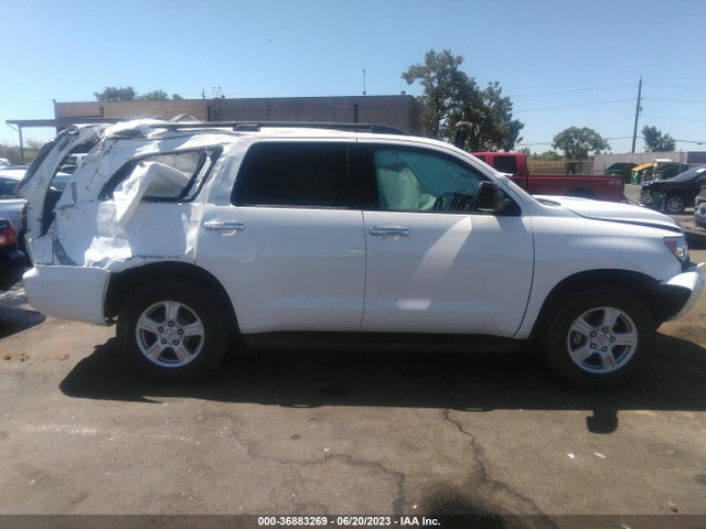 2016 Toyota Sequoia, VIN: 5TDBY5G19GS138673