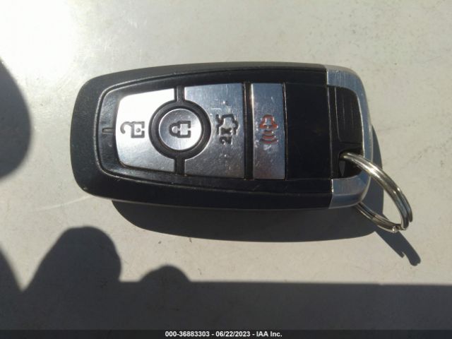 3FA6P0H74JR186267 Ford FUSION SE