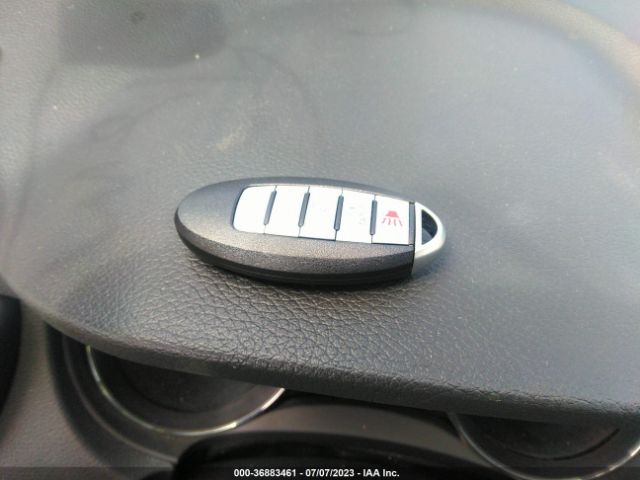 5N1AT2MV8JC808573 Nissan ROGUE SV