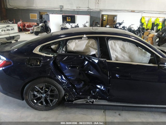 2022 BMW i4, VIN: WBY73AW04NFN22510