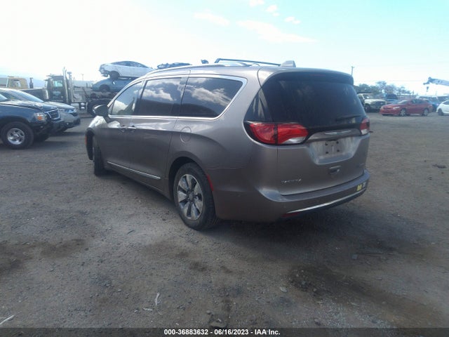 2C4RC1N72JR213517 Chrysler Pacifica Hybrid Limited