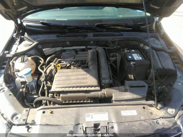 3VW2B7AJ9HM351885 Volkswagen Jetta 1.4t S