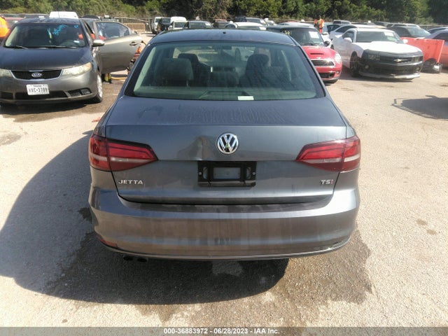 3VW2B7AJ9HM351885 Volkswagen Jetta 1.4t S
