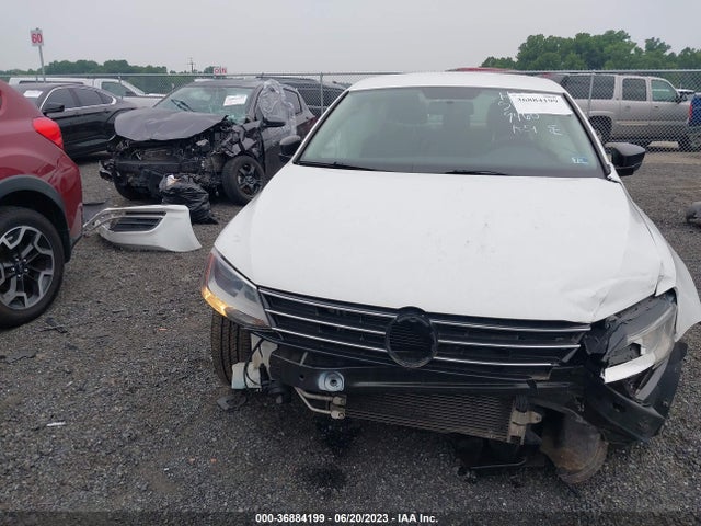 3VW167AJ2GM279460 Volkswagen Jetta Sedan 1.4t S