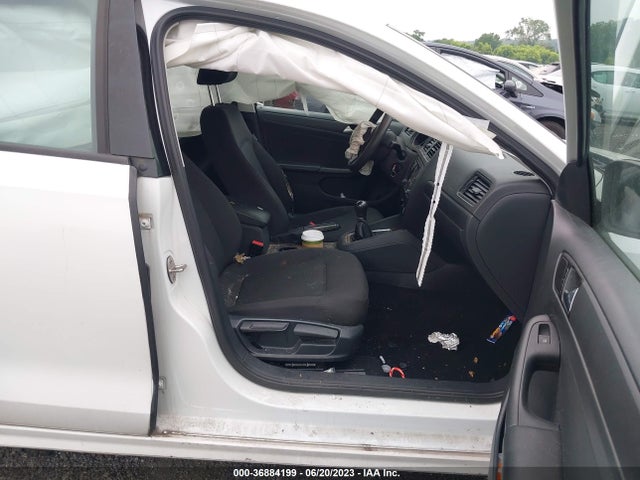 3VW167AJ2GM279460 Volkswagen Jetta Sedan 1.4t S