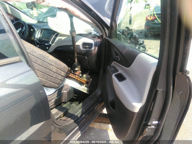 Chevrolet EQUINOX LS 2018 2GNAXHEV9J6118406 Image 5
