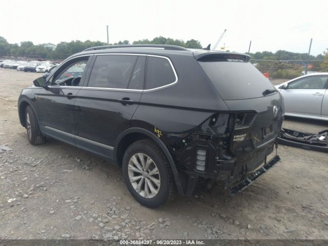 2018 VOLKSWAGEN TIGUAN 3VV2B7AX5JM142867 Photo 2