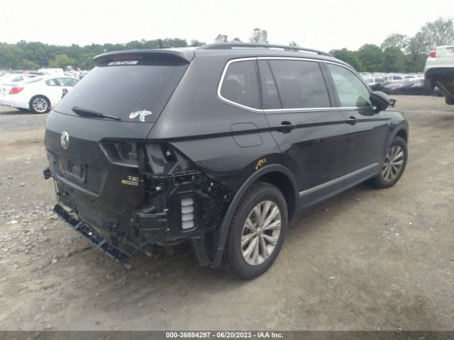 2018 VOLKSWAGEN TIGUAN 3VV2B7AX5JM142867 Photo 3