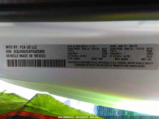 3C6JR6DGXPG625958 RAM 1500 Classic Tradesman  4x2 8' Box