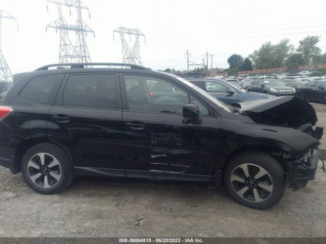 JF2SJAEC4JH469269 Subaru Forester Premium