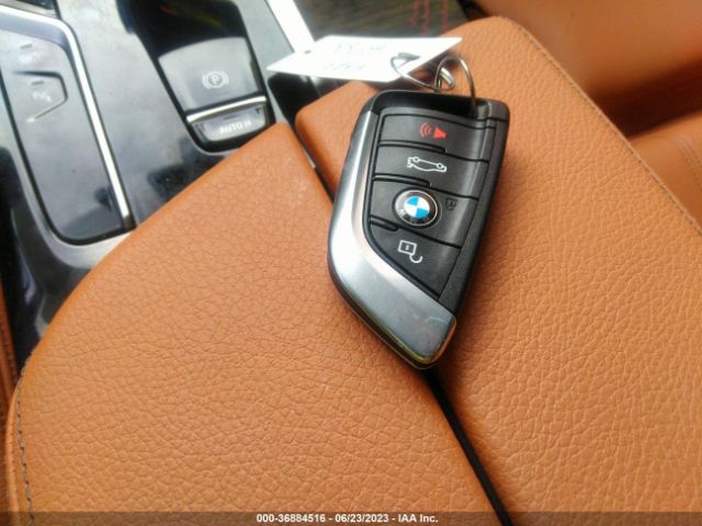 WBA13AG05MCF45994 BMW 530e