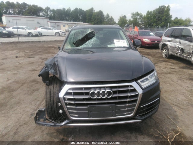 WA1BNAFY2J2041100 Audi Q5 Premium Plus