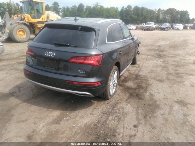 WA1BNAFY2J2041100 Audi Q5 Premium Plus
