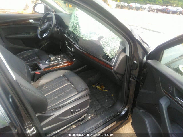 WA1BNAFY2J2041100 Audi Q5 Premium Plus