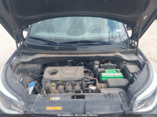 KNDJN2A26J7903182 KIA Soul Base
