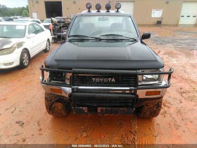 1990 TOYOTA PICKUP 1/2 TON SHT WHEELBASE DLX VIN: JT4RN01P4L7037357