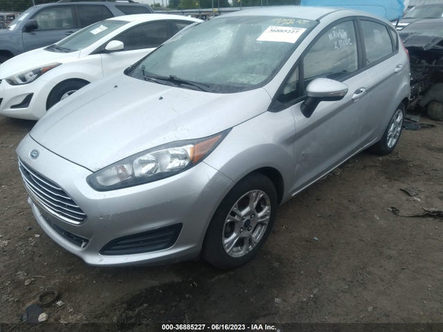 Ford FIESTA SE 2015 3FADP4EJ6FM115526 Image 2