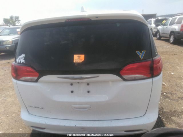 Chrysler Pacifica Lx 2017 2C4RC1CG7HR507637 Image 16