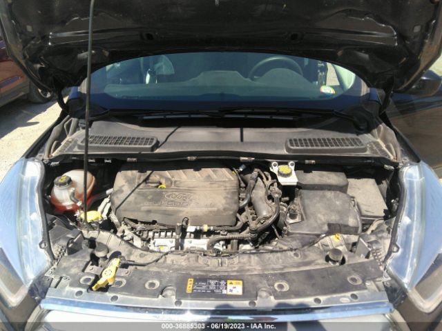 1FMCU9GD9HUE05465 Ford ESCAPE SE