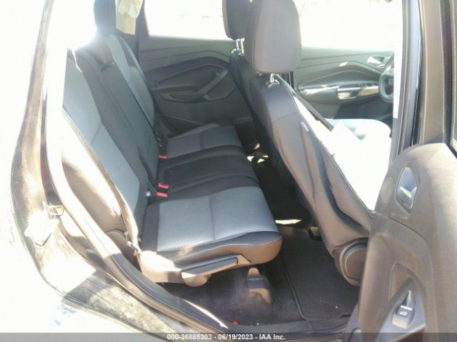 1FMCU9GD9HUE05465 Ford ESCAPE SE