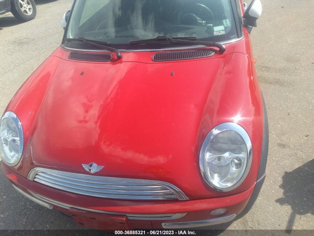 2003 MINI COOPER HARDTOP VIN: WMWRC33483TC41838