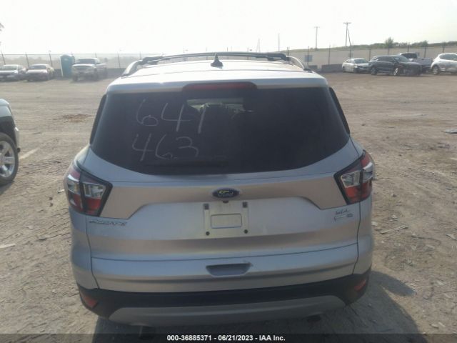 1FMCU9HD9JUD12031 Ford ESCAPE SEL