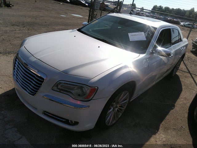 2011 CHRYSLER 300 300C VIN: 2C3CA6CT2BH545901