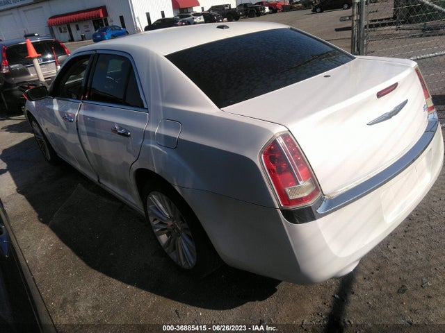 2011 CHRYSLER 300 300C VIN: 2C3CA6CT2BH545901