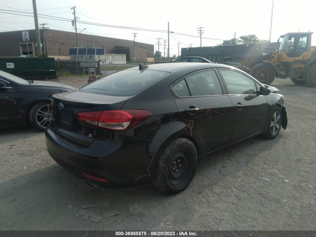 2018 KIA FORTE S VIN: 3KPFL4A74JE214826