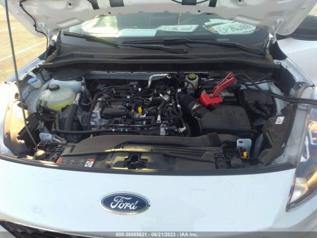 1FMCU0G6XNUB88422 Ford ESCAPE SE