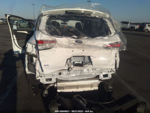 1FMCU0G6XNUB88422 Ford ESCAPE SE