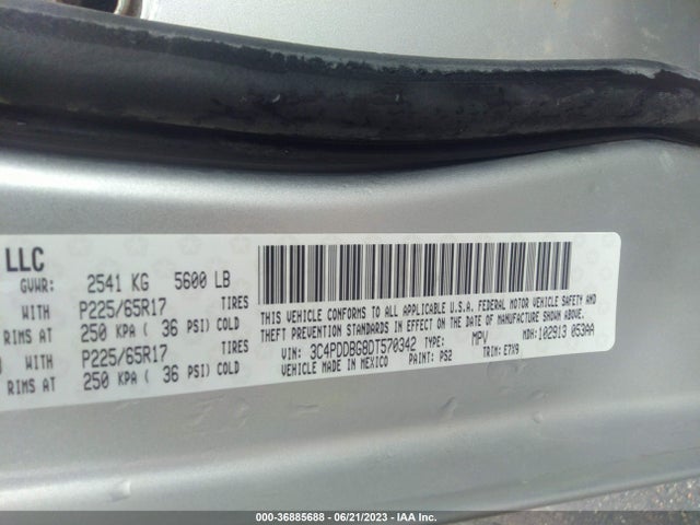 2013 DODGE JOURNEY SXT VIN: 3C4PDDBG8DT570342