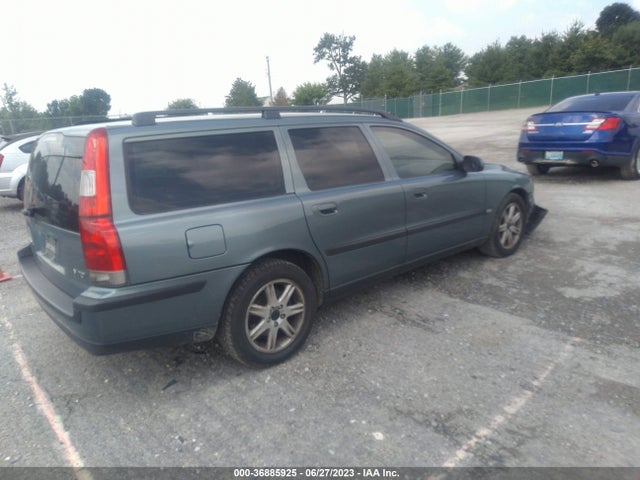 2002 VOLVO V70 VIN: YV1SW61R322236991