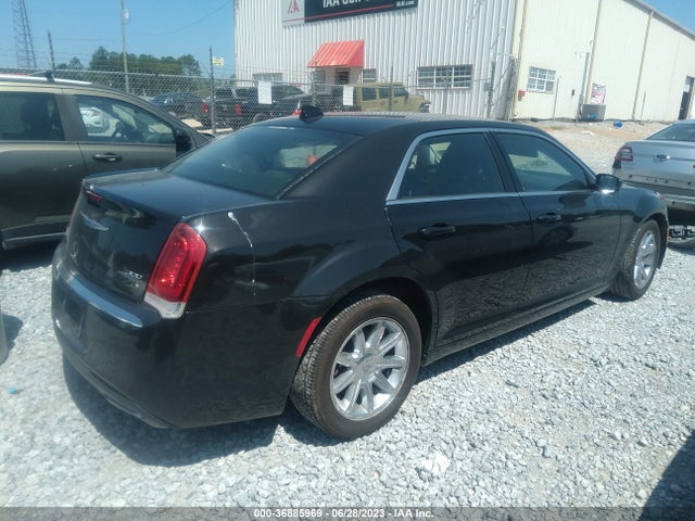 2C3CCAAG5JH320843 Chrysler 300 Touring