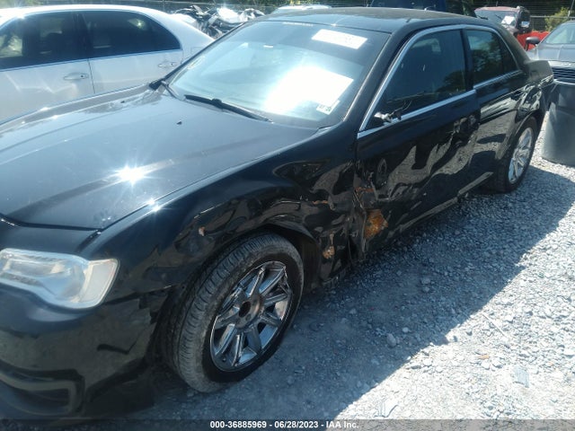 2C3CCAAG5JH320843 Chrysler 300 Touring