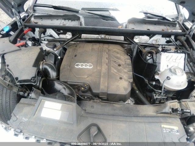 WA1AAAFY4M2130002 Audi Q5 PREMIUM