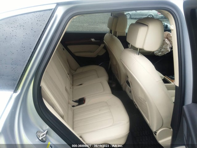 WA1AAAFY4M2130002 Audi Q5 PREMIUM