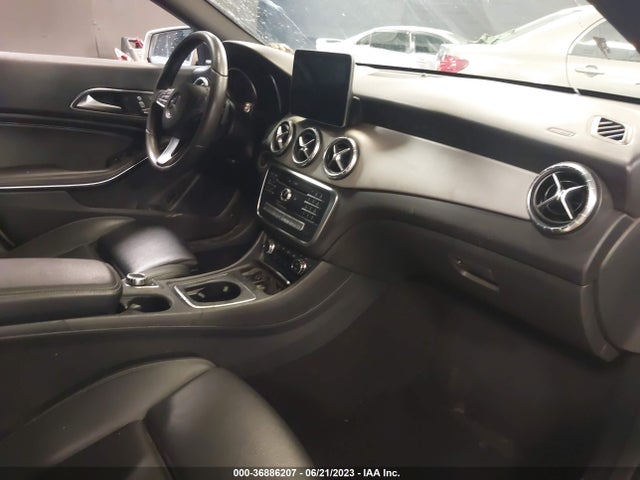 2017 Mercedes-benz Cla მანქანა იყიდება აუქციონზე, vin: WDDSJ4GB0HN427283, აუქციონის ნომერი: 36886207