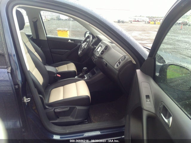 WVGAV7AX0GW591427 Volkswagen TIGUAN S